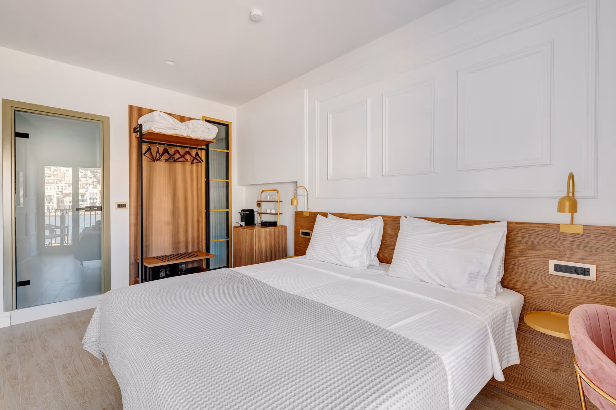 Rooms in Hermoupolis