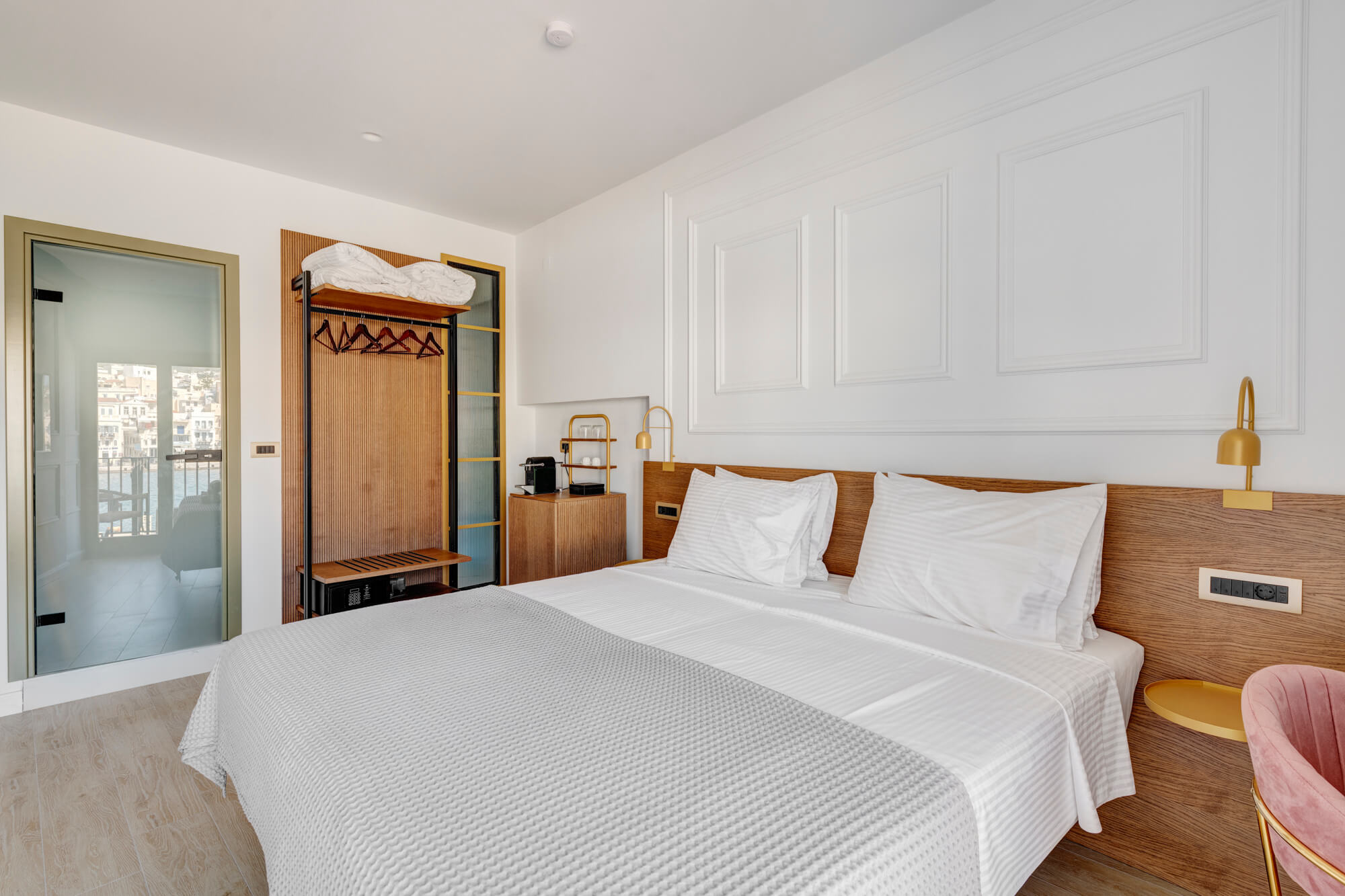 Rooms in Hermoupolis